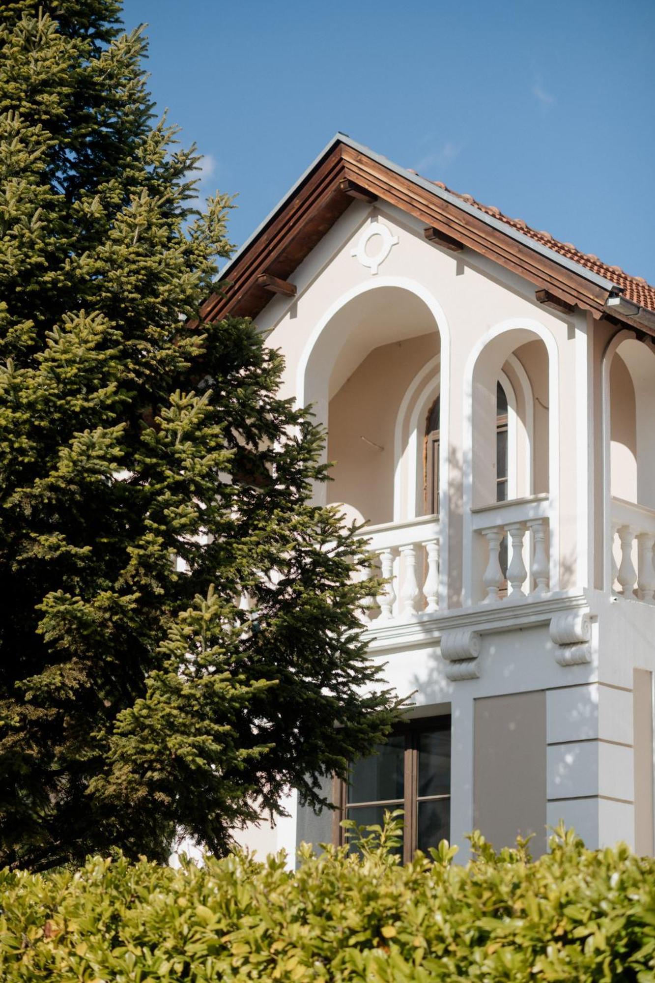 Emerald Suites Florina Dış mekan fotoğraf