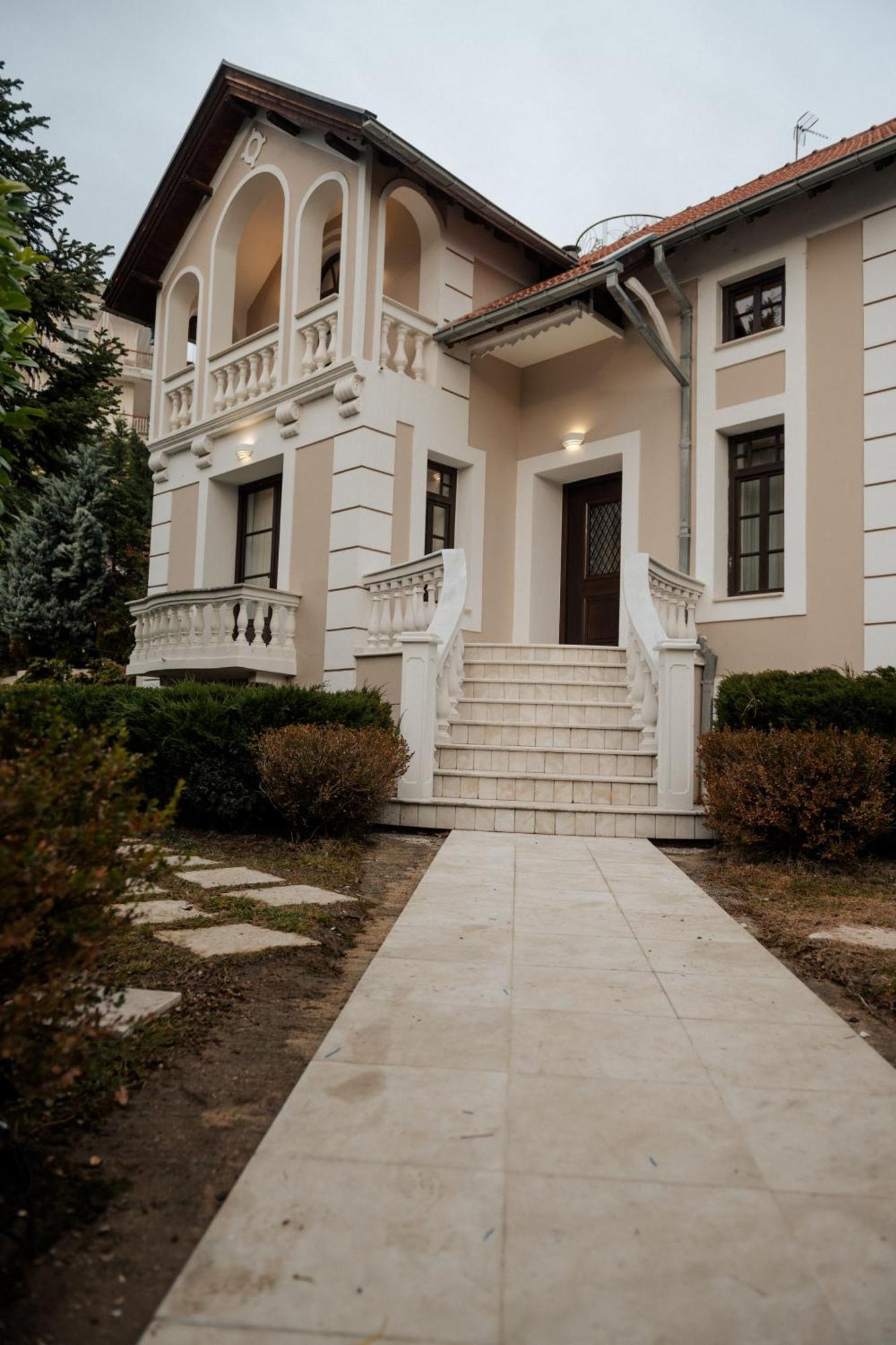 Emerald Suites Florina Dış mekan fotoğraf