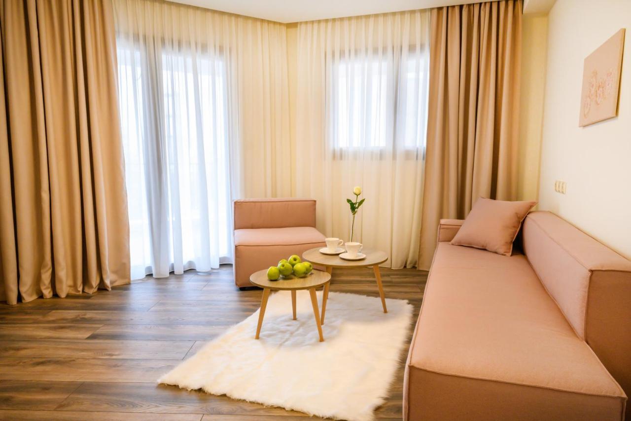 Emerald Suites Florina Dış mekan fotoğraf